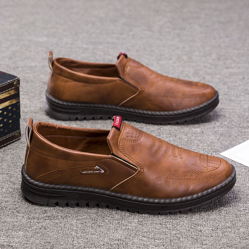 2025 Heren Eenvoudige Mode Zachte Zool Lederen Oppervlak Vuilafstotende Instappers Comfortabel Kantoor Rijden Casual Trendy_voghion.com