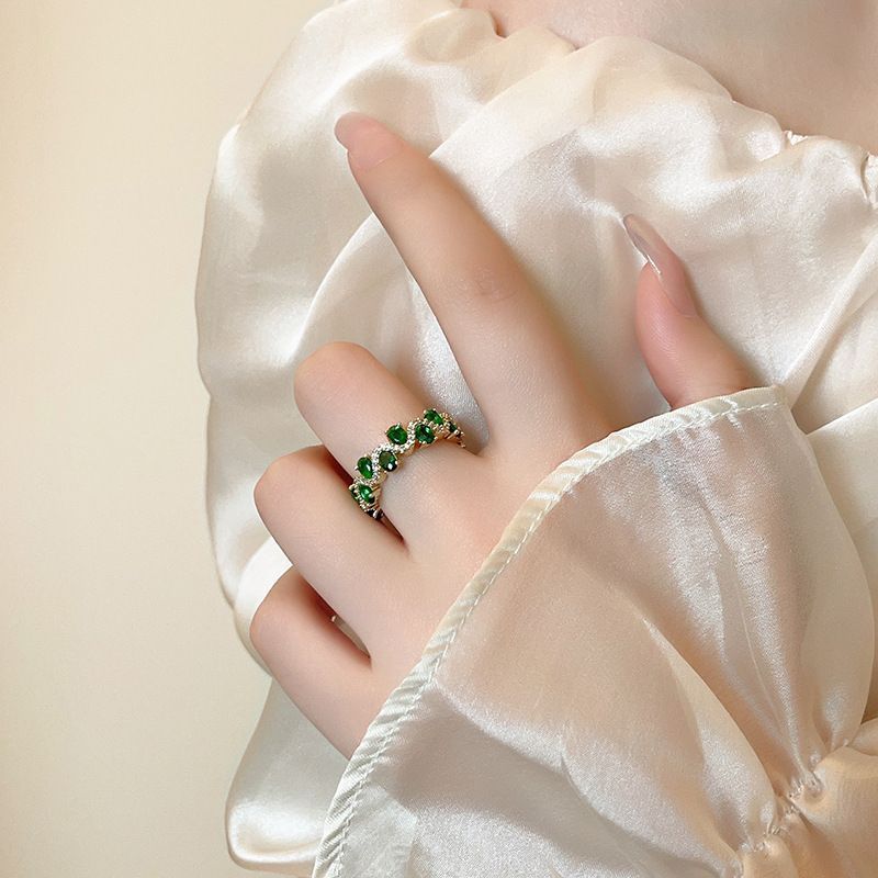 Light Luxury, High-end Feel, Temperament, Color Diamond, Zirconium Oval, Real Gold Plated Opening Design, Minimalist_voghion.com