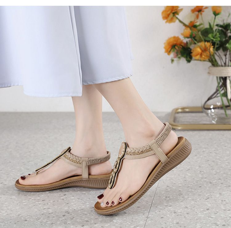 2025 New Style Sandals Bohemian Rhinestone Comfortable Round Toe Beach Vacation Large Size Flat Shoes_voghion.com