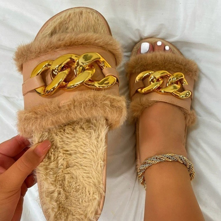 2023 Cross-border Trade European And American New Round Toe Thick Bottom one-line fleece slippers women's large size metal chain cotton slippers_voghion.com