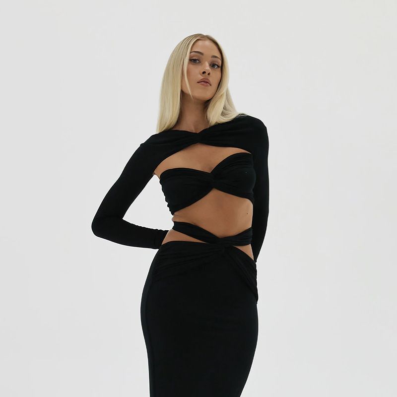 2025 Sommer Neue Trägerlosen Zwei-Stück Für Frauen Mode Heißer-Verkauf Sexy Eng Anliegende Backless Lange Kleid Set_voghion.com