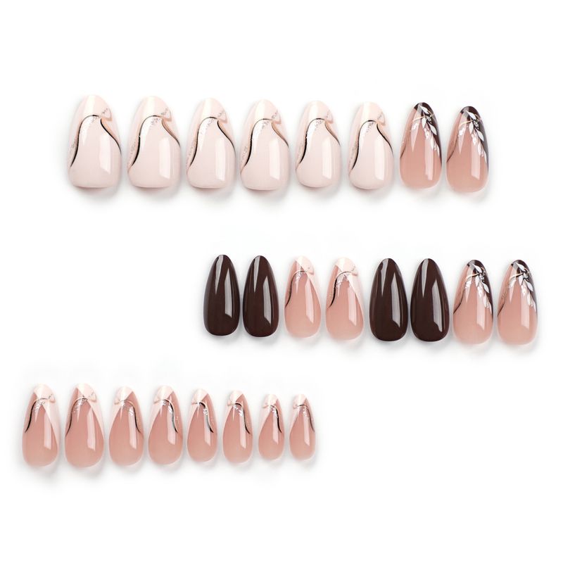 Blatt minimalistischer brauner Aufnäher tragbarer Nagellackbogen_voghion.com