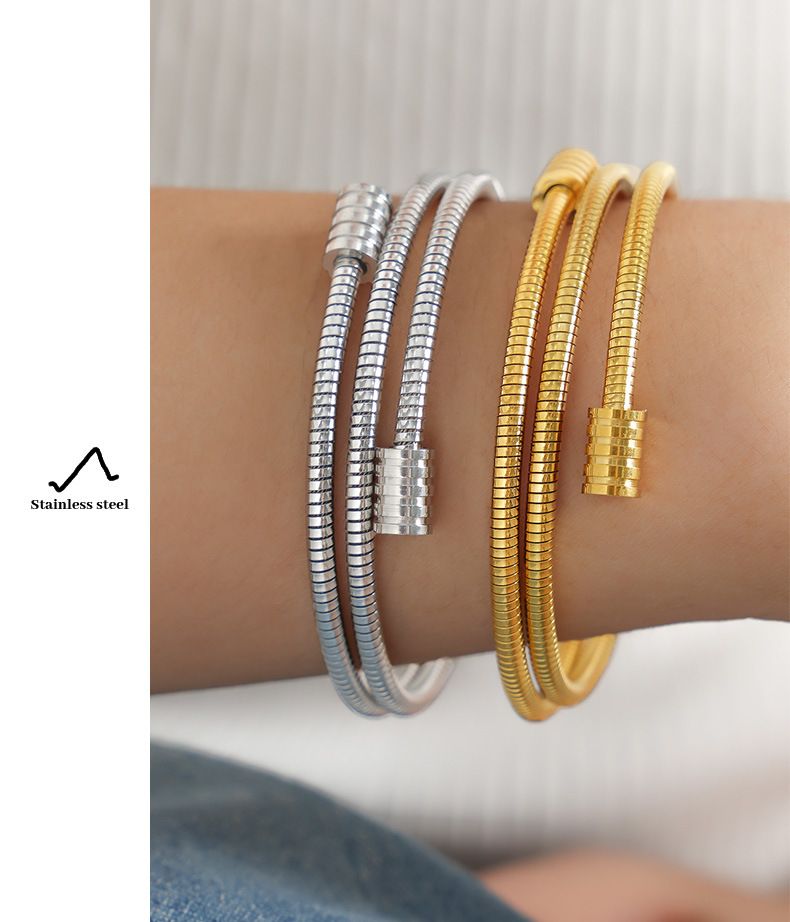 Simple Snake Bone Chain Multi-layer Stacked Fashionable Versatile Titanium Steel Gold-plated Bracelet Jewelry Women_voghion.com