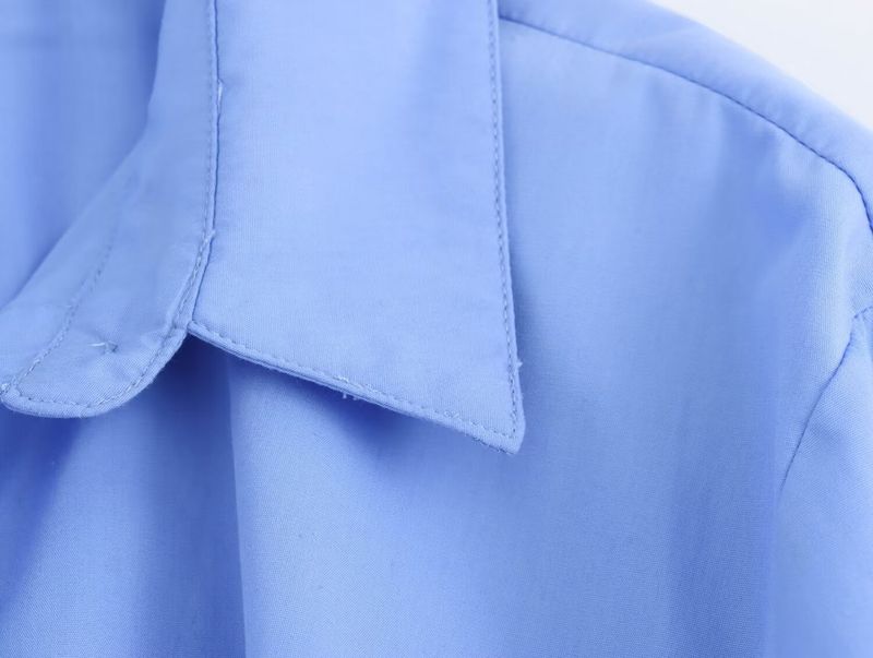 Camicia in popeline bicolore doppiopetto con cravatta decorata da donna_voghion.com