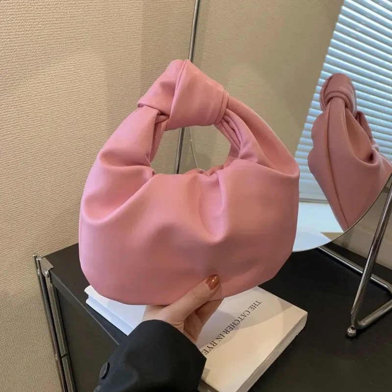 Borsa da polso a forma di nuvola semplice con manico superiore in pelle PU tinta unita da donna, per feste e vacanze 240820_voghion.com