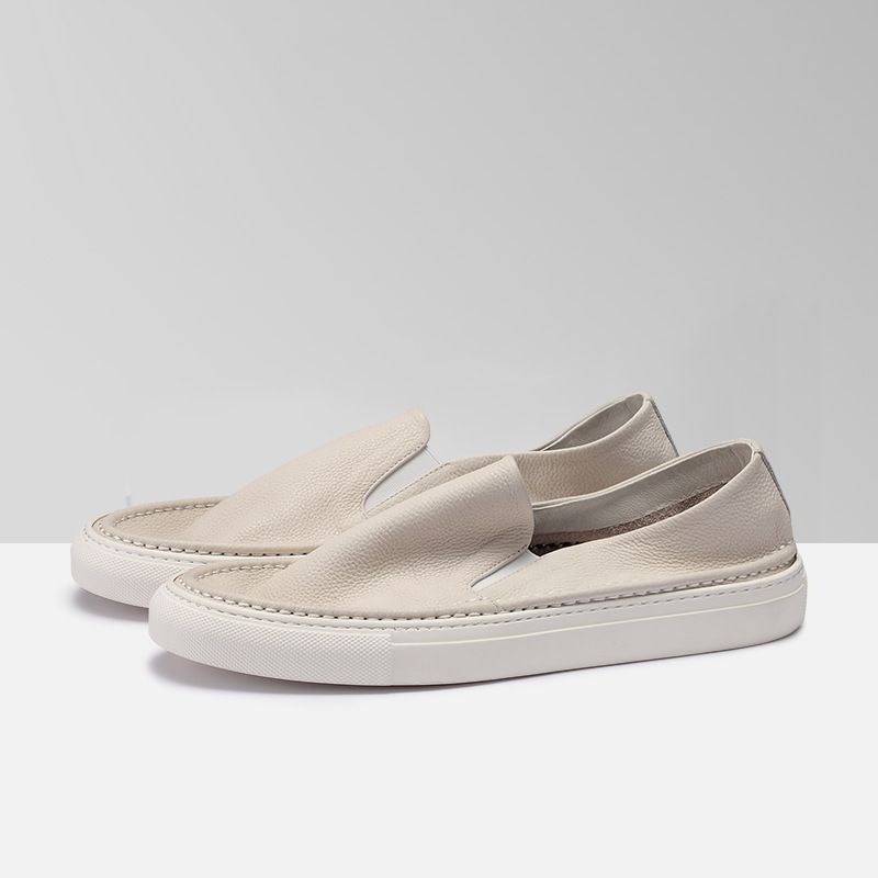 Guangzhou Handgefertigte neue High-End-atmungsaktive Ärmel Lazy Herren Leder Board Le Fu Schuhe Trendy One Foot Kick_voghion.com