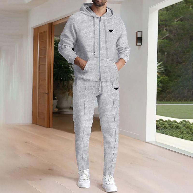 Herrenbekleidung Herbst und Winter Herren Dreieck Label Langarmhose mit Kapuze Sport Freizeit bequemer Anzug_voghion.com
