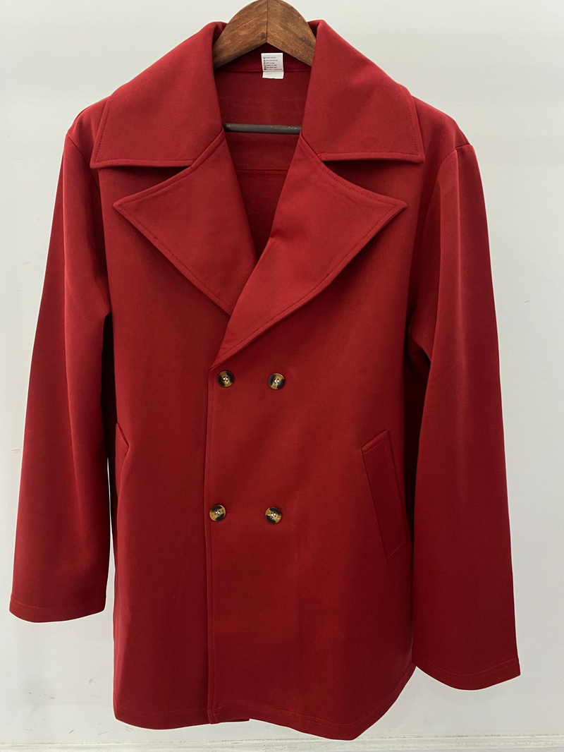 2024. gada rudens/ziemas kompozītmateriāla vīriešu mētelis vidēja garuma divrindu piegriezuma vējjaka ar pogām un atveramu apkakli_voghion.com