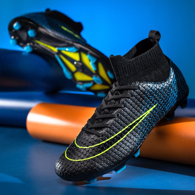 Neues Paar Fußballschuhe für Herren mit hohen Spitzen und langen, gebrochenen Nägeln, Trainingssportschuhe_voghion.com