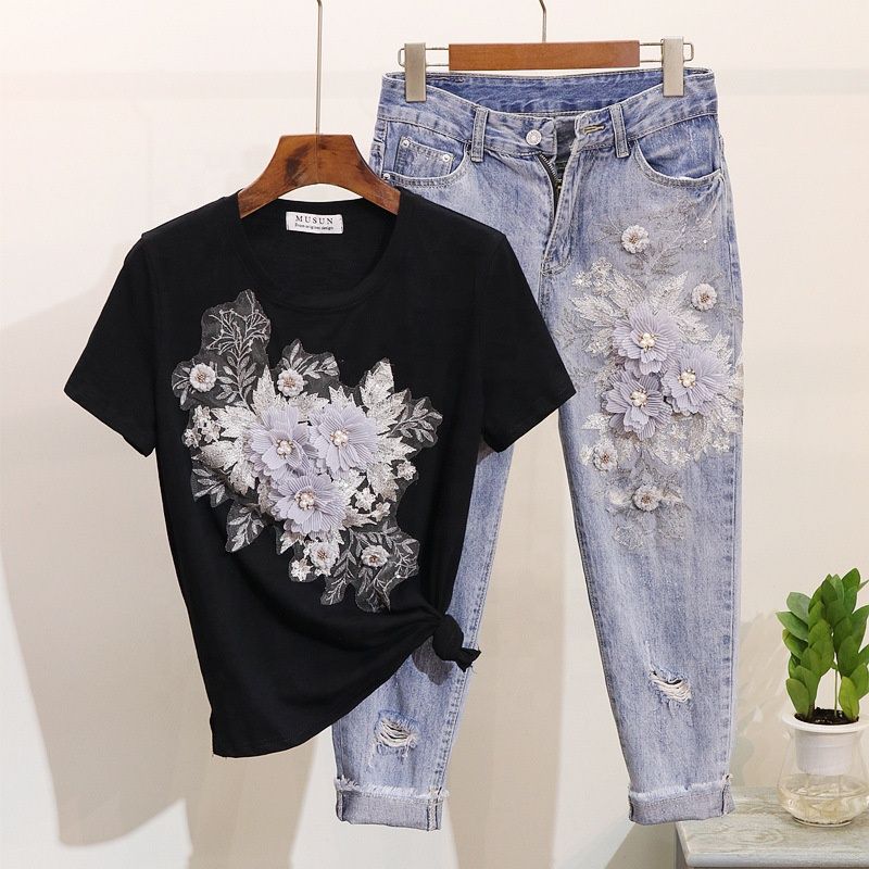 Denim Set Women's Summer 2025 New Beaded Embroidered 3D Flower Short Sleeved T-shirt+distressed Cropped Jeans_voghion.com