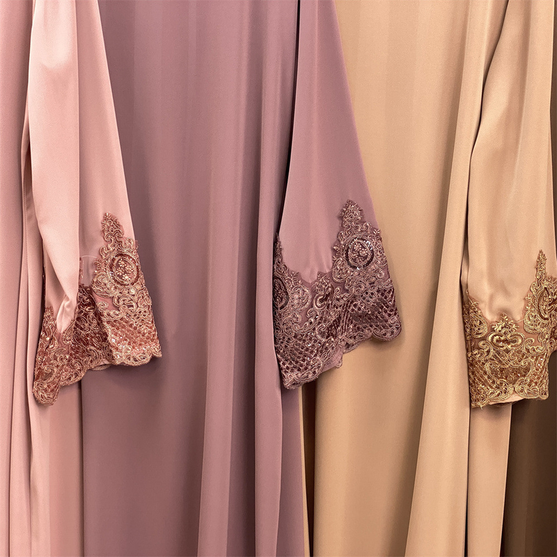 Abito da donna semplice e alla moda_voghion.com