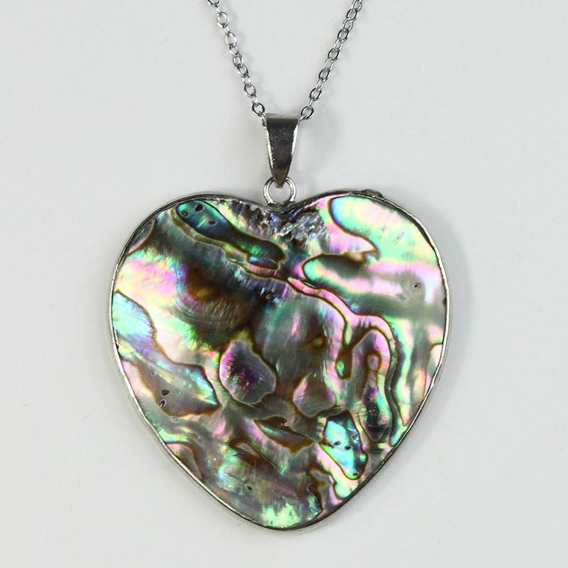 Hanger met natuurlijke abalone schelp en kruiswaterdruppel_voghion.com