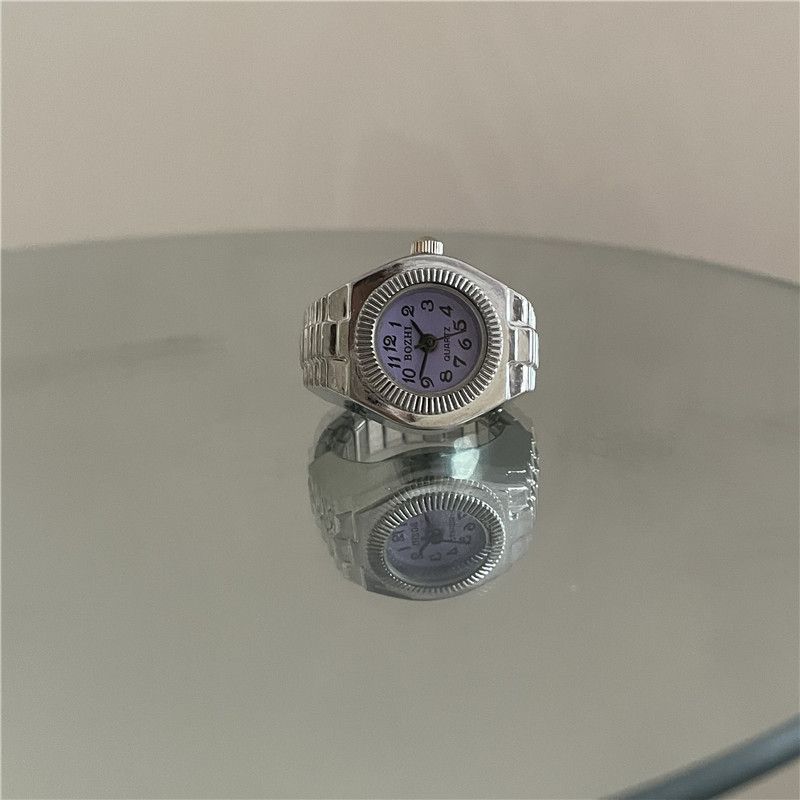 Orologio da dito creativo con anello elastico, mini orologio da coppia di nicchia punk alla moda_voghion.com