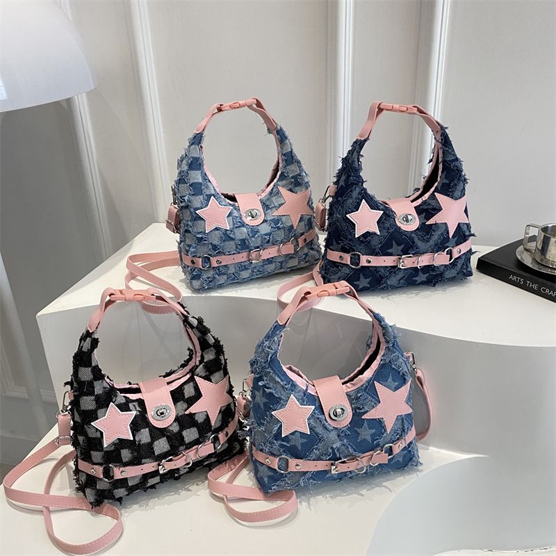 Borsa a tracolla con catena in denim casual, stile trendy, stile sexy, stile 2025, per donna_voghion.com