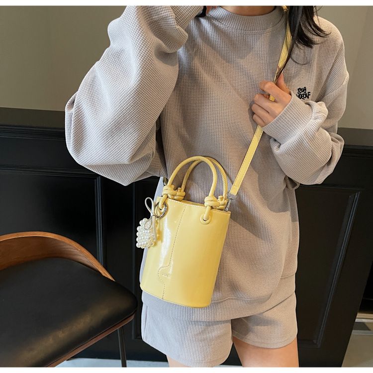 Women's Bucket Bag Stylish Silver Spice Single Shoulder Crossbody Bag With Retro Texture Carrying Bucket Bag_voghion.com