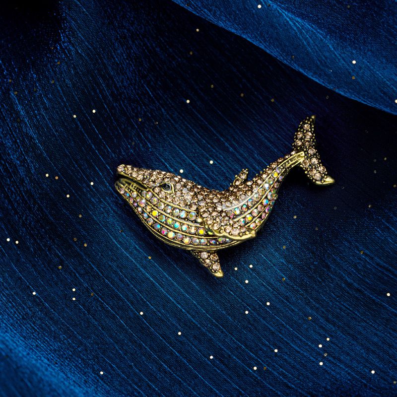 Spilla a forma di balena in cristallo retrò molto popolare, squisiti accessori per cappotti e cappotti_voghion.com