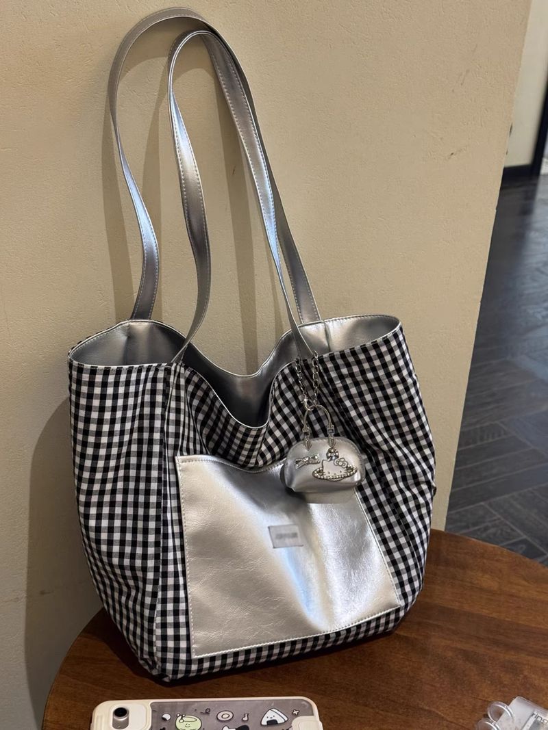 Double-Sided Silver Women's Tote Bag 2025 Fall/Winter New Black Checkered Large Capacity Bag_voghion.com