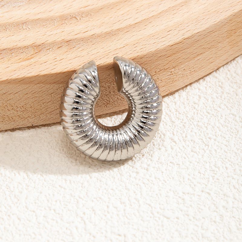 1 Piece 3 Pieces Set Elegant U Shape Plating Alloy Ear Cuffs_voghion.com