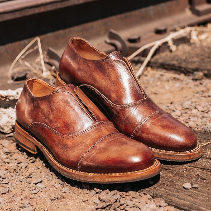 Scarpe casual da uomo in pelle con tacco basso e testa tonda, di qualità imbattibile, 2025_voghion.com