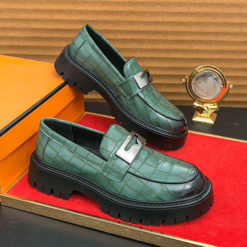 ShoeVault Thick-Soled Loafers Cross-Border Large Size New Leather Fashionable Men's Business Slip-On Formal Shoes_voghion.com