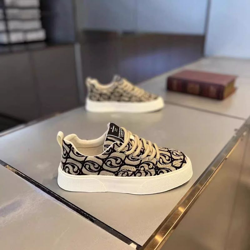 Nieuwe ademende stof Casual Network Naam Merk Trend Honderd Heren Board Weaving Floral Canvas Schoenen Heren_voghion.com