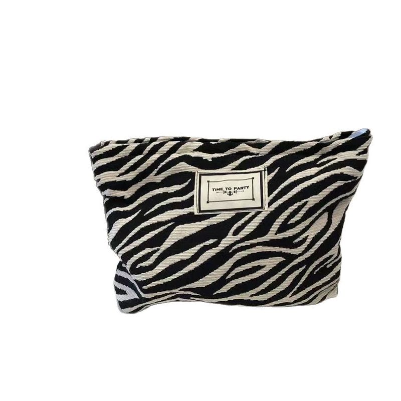 Large Capacity Zebra Leopard Print Makeup Portable Storage Skincare Toiletry Simple Travel Versatile Clutch Bag_voghion.com