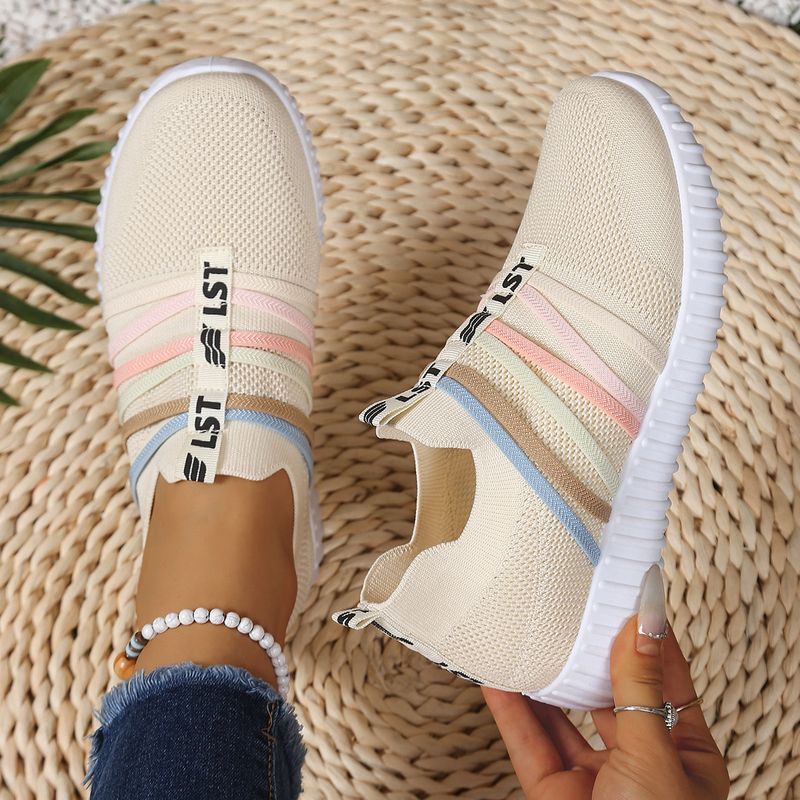 Mom 2025 Frühjahr Damen Sportliche Freizeit Atmungsaktive Socken Low-Top Mesh Laufschuhe für Damen_voghion.com