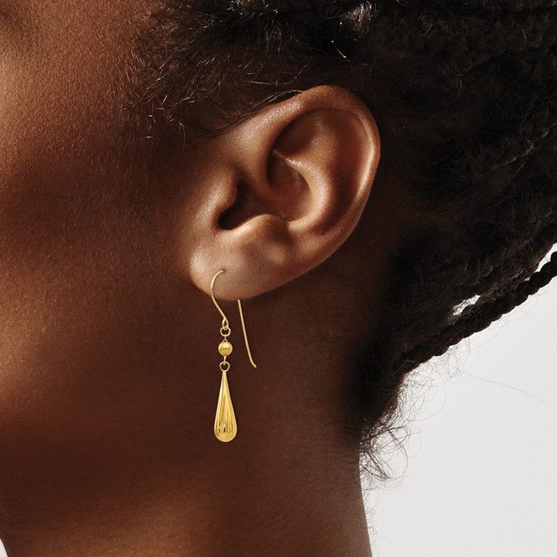 14K Grooved Puffed Teardrop Shepherd Hook Earrings_voghion.com