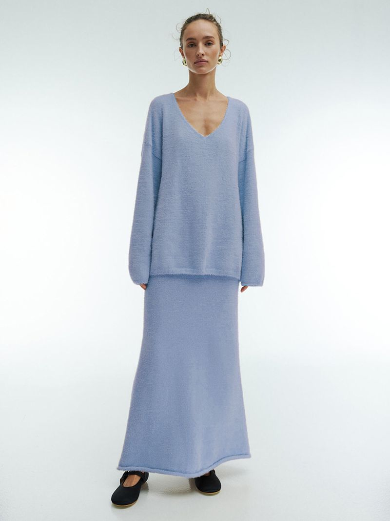Mink Fur For Women, Autumn And Winter Commuting Simple Knitted V-neck Sweater + Skirt Set Wrinkle Outfit_voghion.com