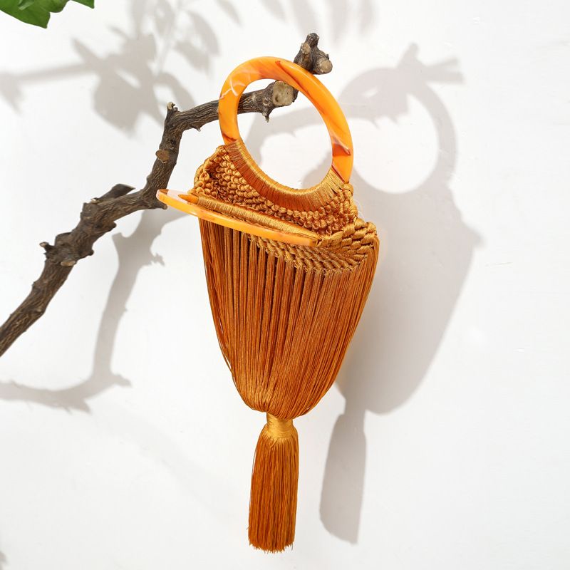 2021 Neue Abend-Nischen-Design-Urlaubs-Stil Handgewebte Acryl-Einfarbige Handheld-Quastentasche_voghion.com
