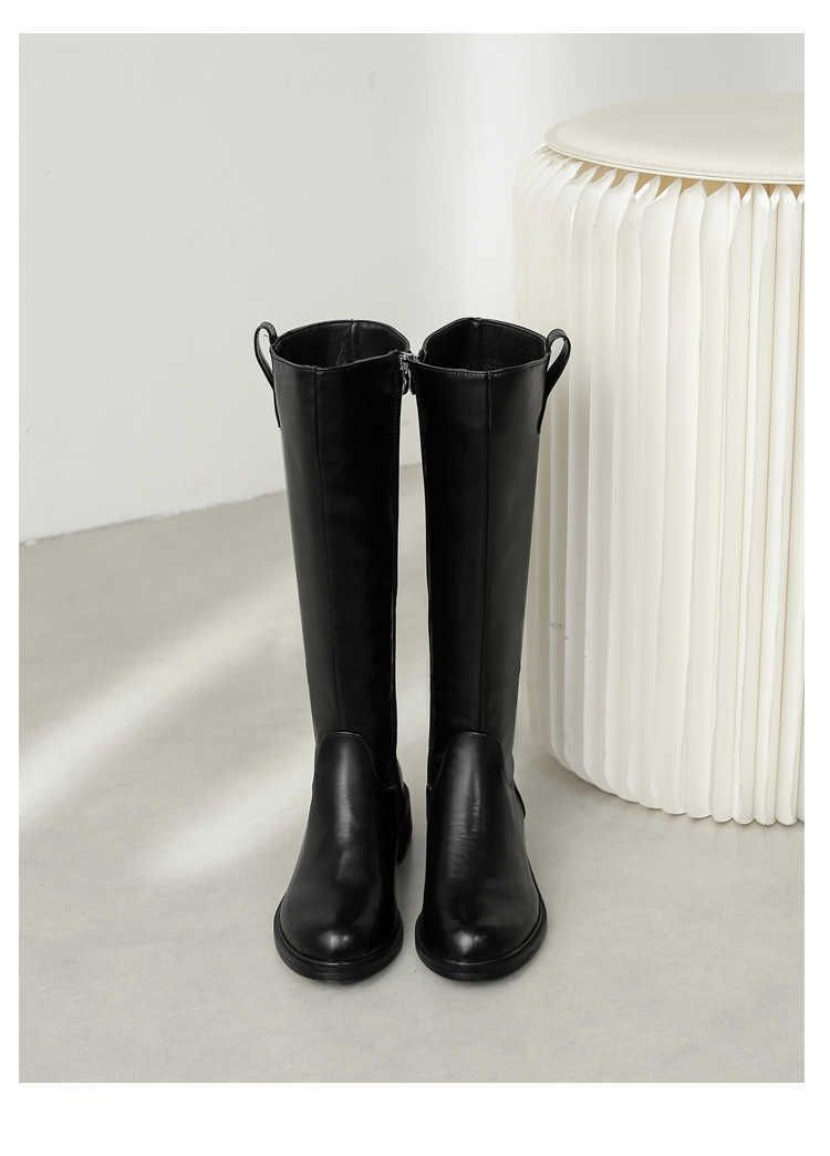 Moda di grandi dimensioni con grandi pareti, lunghezza media mm, ragazze alte e paffute, non sopra il ginocchio, gambe grosse, cavaliere, donna_voghion.com