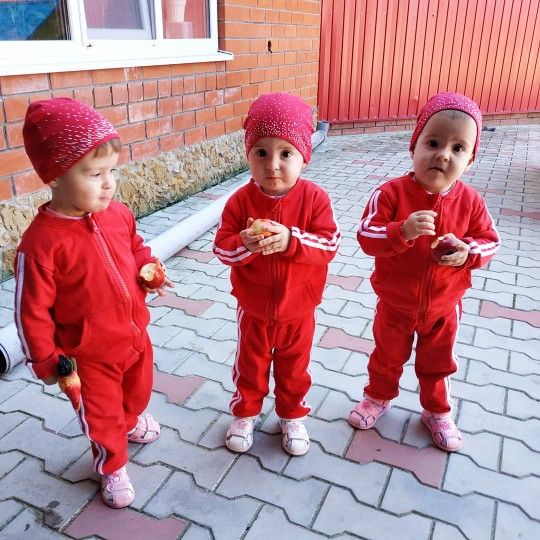 Ropa para niños Otoño abrigo con cremallera deportes sudadera con capucha pantalón conjunto de dos piezas_voghion.com