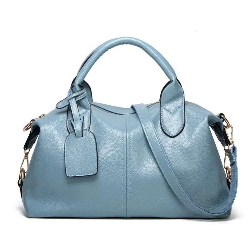 Designer 2025 Fashion And Elegant Large Capacity Oil Wax Tote Convenient Solid Artificial Leather Crossbody Zipper Lock_voghion.com