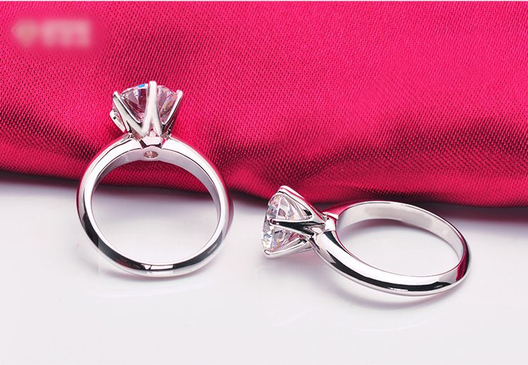 Rengt Sëlwer S platéiert pt950 klassescht sechs Klauen simuléiert Diamant fir Fraen mat 123 Karat D Faarf Moissanit Hochzäitsring_voghion.com