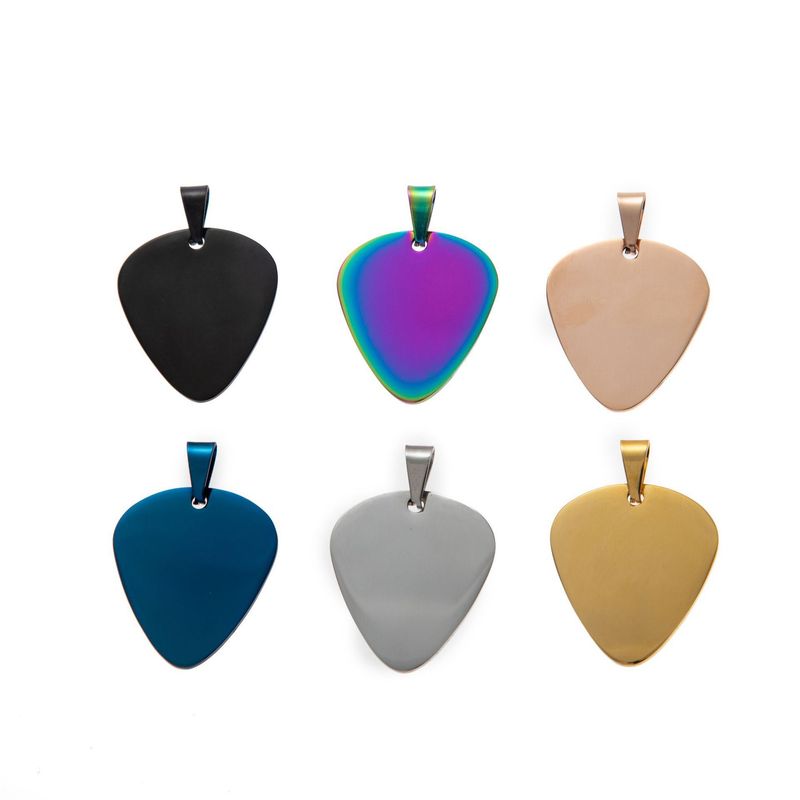 Collana con chitarra in metallo Pecque con incisione, pendente in acciaio al titanio anti-scolorimento, ciondolo in acciaio inossidabile per coppia, per uomo e donna_voghion.com