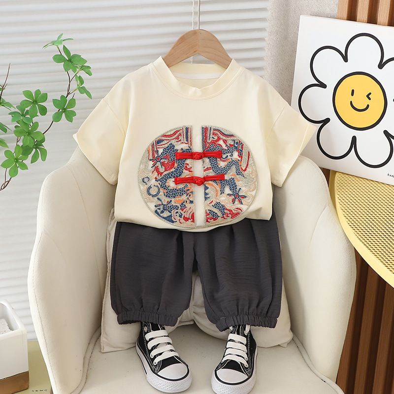 T-shirt a maniche corte con collo rotondo con bottoni cinesi in stile occidentale per bambini nuovi estivi, set in due pezzi per ragazzi e ragazze_voghion.com