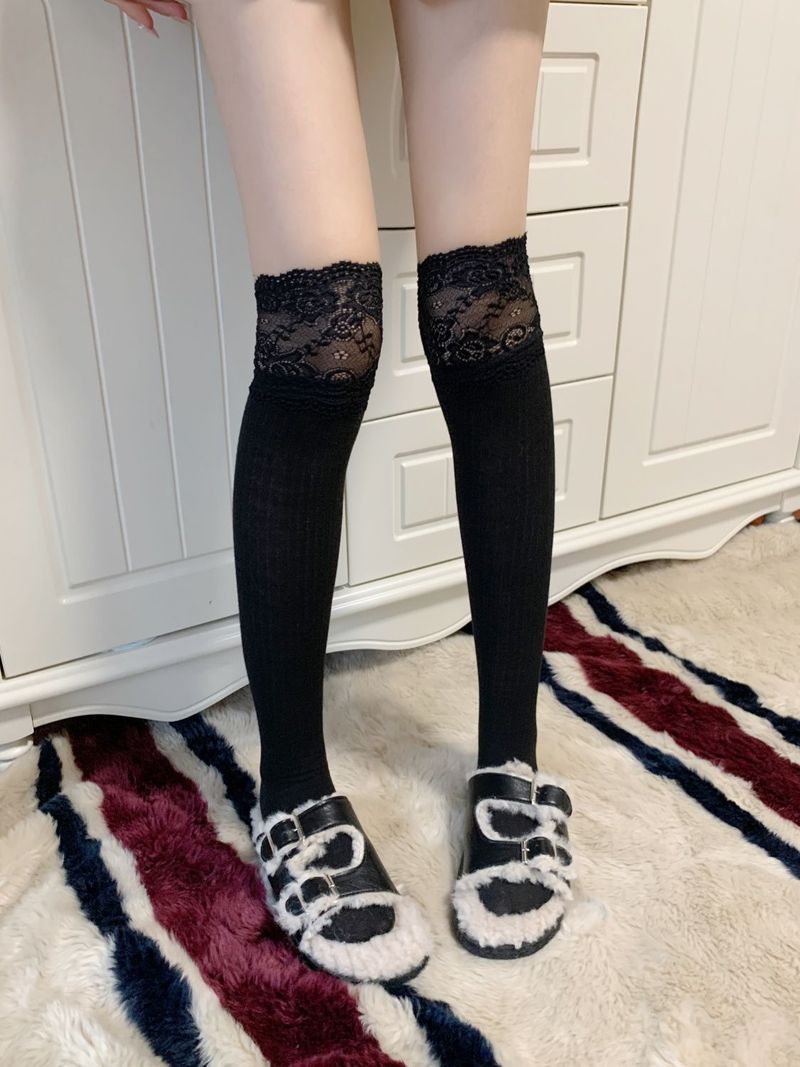 Calzini versatili antiscivolo sopra il ginocchio in pizzo Lolita per autunno e inverno_voghion.com