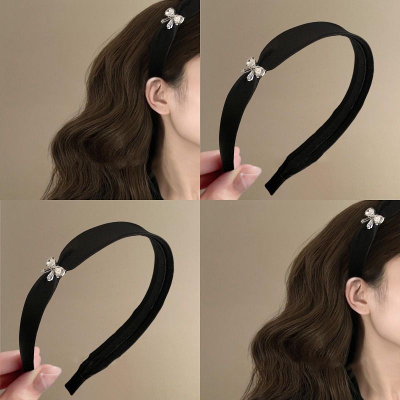 Rijke erfgename~Water Diamond Butterfly Knot Hoop voor vrouwen 2024 Nieuwe prachtige hoogwaardige satijnen stijl hoofdband en pan_voghion.com