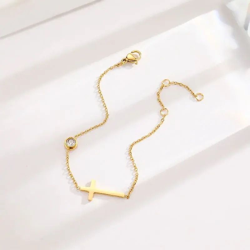 Neues luxuriöses Nischen-High-End-Fußkettchen aus Titanstahl mit Kreuz und Diamantbesatz für Damen, modische Super-Feen-Fußkette_voghion.com
