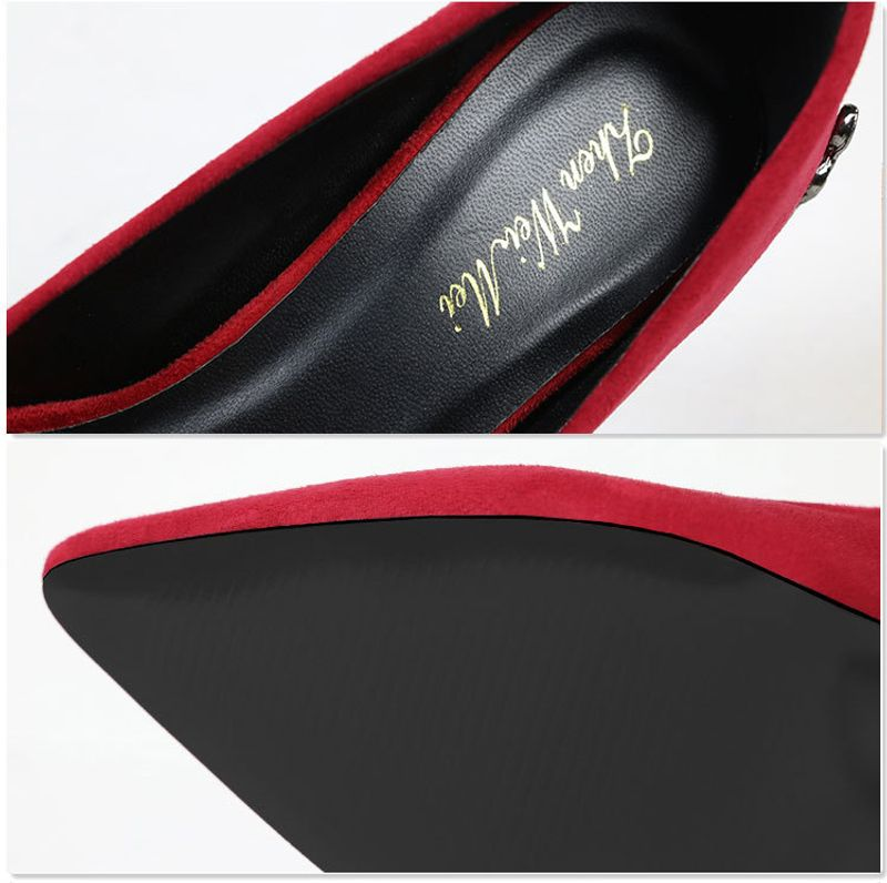 p9Koreanischer Stil spitzer Zeh einzelne Frauen Hochzeit rote Brautschuhe Metall hohl Wildleder Stiletto High Heels_voghion.com