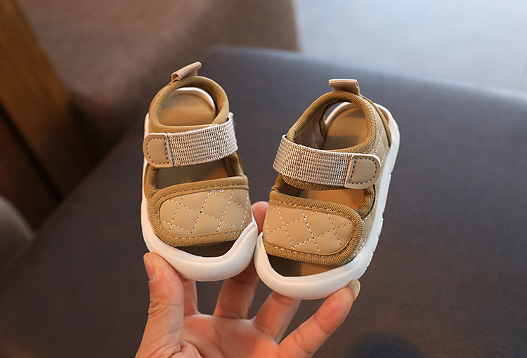 Sandalen Walking 2023 Sommer Weiche Sohle Anti-Rutsch-Jungen und Mädchen Koreanische Ausgabe Baby Strandschuhe_voghion.com