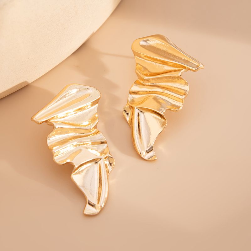 Exaggerated Layered Folding Stud Earrings, Simple Smooth Pleated Alloy Stud Earrings_voghion.com