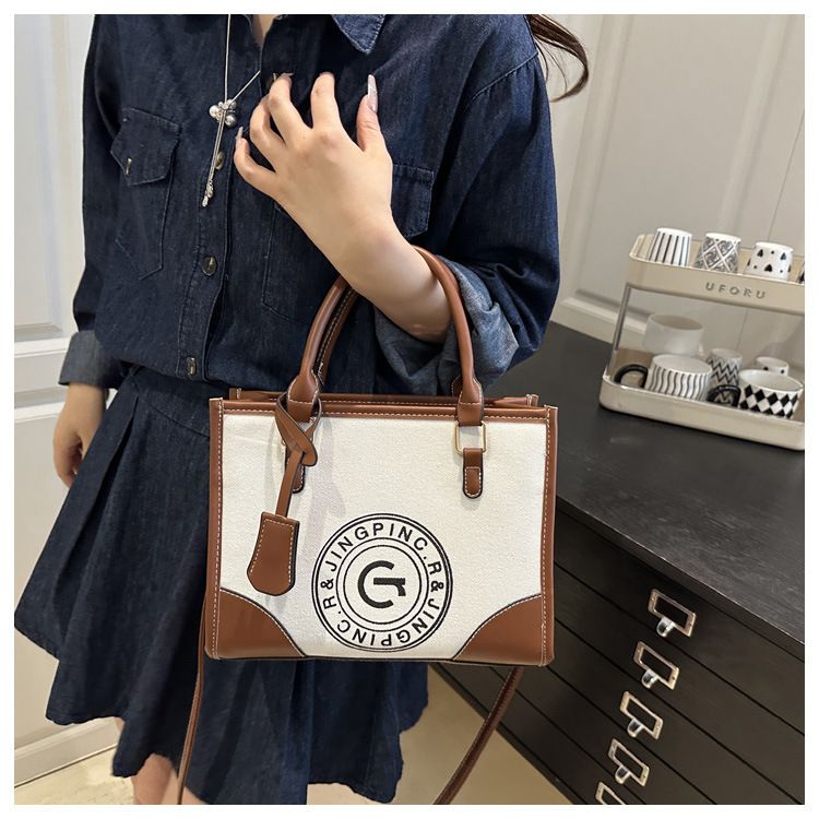 Vintage Canvas Tote Bag Large Capacity Shoulder Bag With Printed Letters, Color Blocking & Zipper Closure, Stylish & Spacious For Daily Use_voghion.com