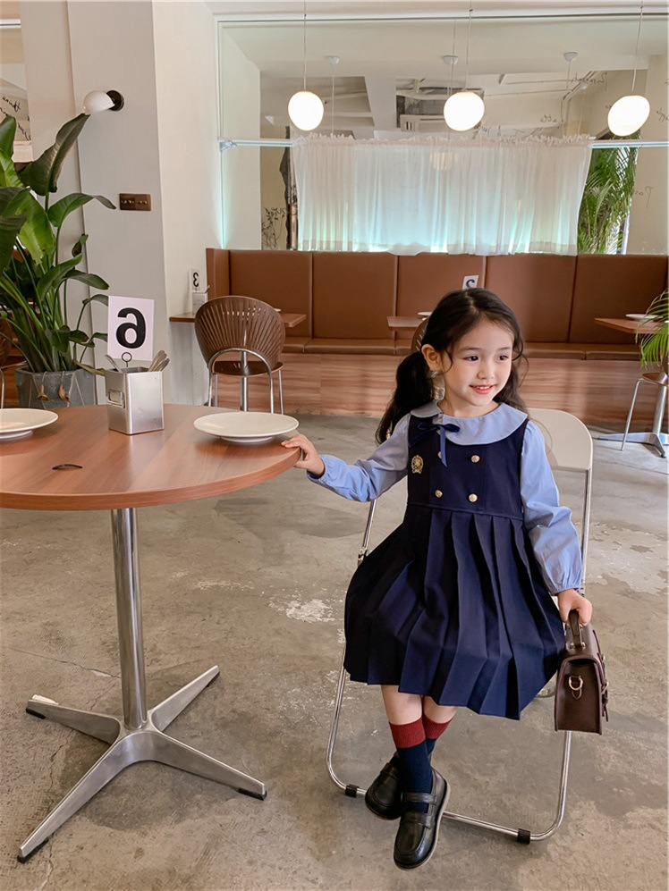 Abbigliamento per bambini, set autunnale per ragazze, graziosa camicia universitaria feng shui+gonna gilet in stile britannico blu navy_voghion.com