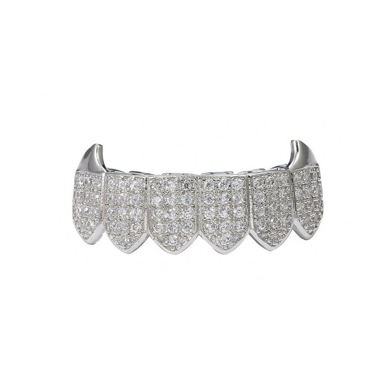 bretelle hip hop, bretelle dorate, zanne da vampiro, denti in oro con micro intarsi in zircone, bretelle decorative alla moda_voghion.com
