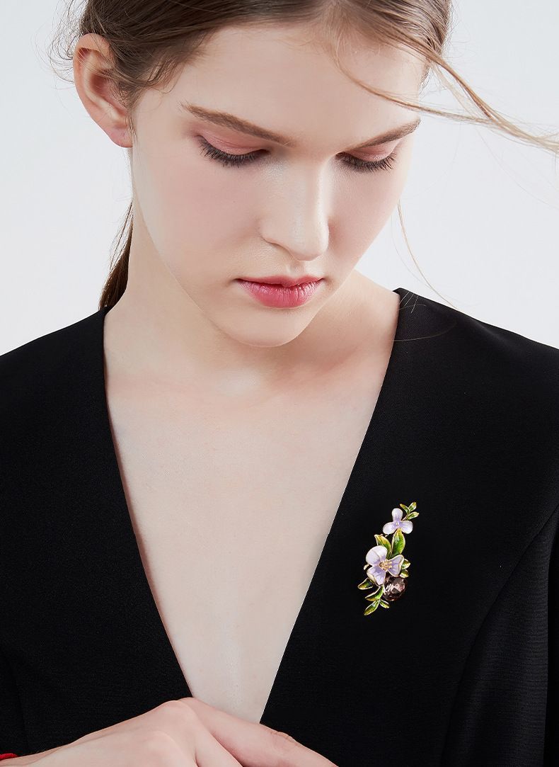 Iris Broche Dames High-end Dames Design Sense Niche Bloem Broche Licht Luxe High-end Sense Pak Pin Accessoires_voghion.com