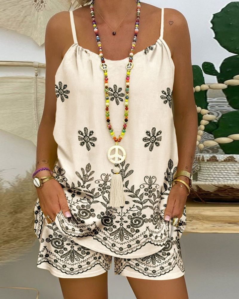 Women's Clothing Print Spaghetti Strap Tank Top And Floral Print Pocket Shorts Set_voghion.com