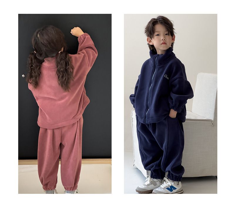 Ropa infantil 2025. Nuevos trajes de terciopelo para niños y niñas. Trajes de dos piezas de otoño e invierno para bebés, ideales para abrigarse y usar al aire libre._voghion.com