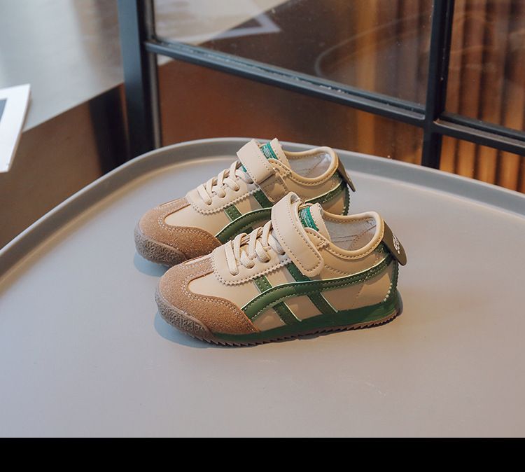Barnsport 2024 Vår och höst Nyheter Flickor Casual Löpning Hong Kong Edition Pojkar Forrest Gump Buckle Little_voghion.com
