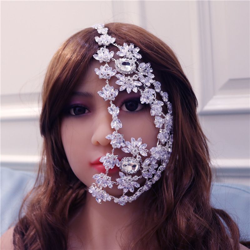 Ins blogger's exaggerated fashion rhinestone half face Halloween dance accessory mask_voghion.com